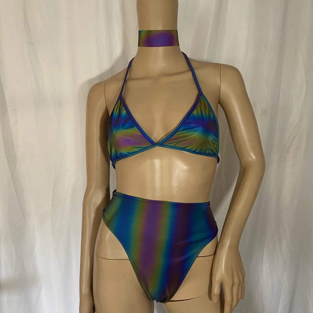 Two piece Rainbow and Reflective bikini - Picture 3 of 9
